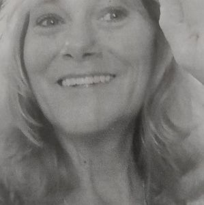 Meet your Posher, Joy